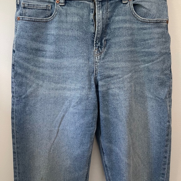 American Eagle Ankle Length Denim - Picture 2 of 4